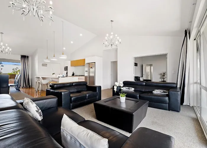 Ferienhaus Lakeside Luxury - *